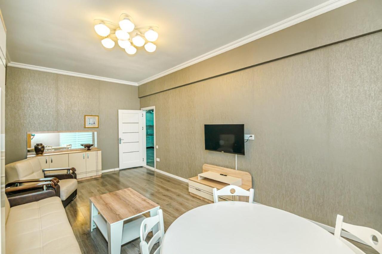 M Estate 1 Room Targovu Bakü Dış mekan fotoğraf